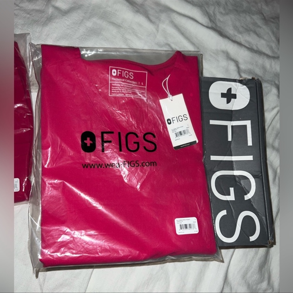 Figs Scrubs Ultra Rose Top